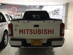 ميتسوبيشي L200